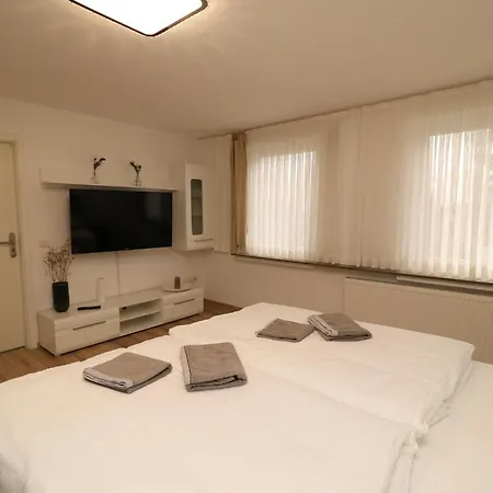 Апартаменты Holiday Home In Essen Near Messe Essen