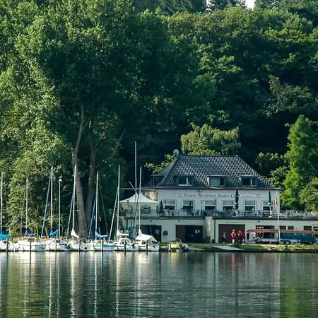 Holiday Home In Essen Near Messe Essen Апартаменты
